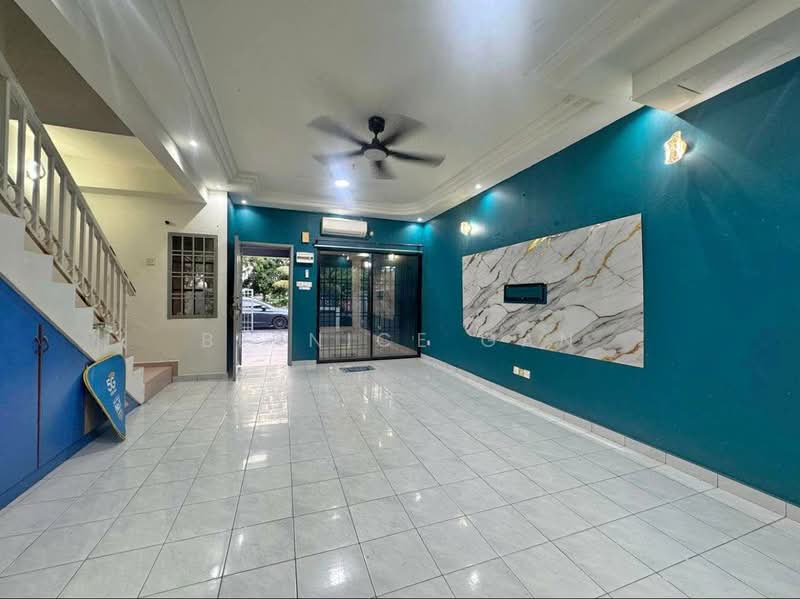 2-storey Terraced House for Sale in Bukit Indah (Iskandar Puteri (Nusajaya)) - Bernice Gan - Living Room - PropertyGuru.com.my