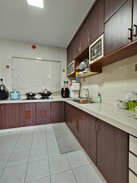 Kondominium untuk Dijual di Greenlane Park - Li Fang - Kitchen - PropertyGuru.com.my