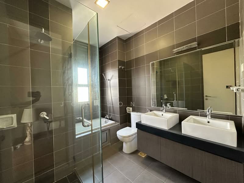 2.5-storey Terraced House for Sale in USJ Heights (Subang Jaya) - Johnson See - Bathroom - PropertyGuru.com.my