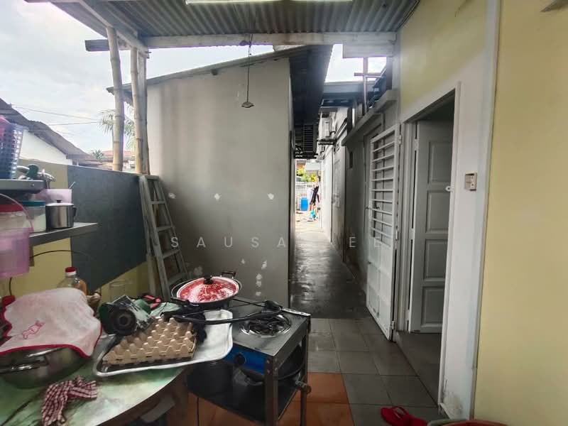 1-storey Terraced House for Sale in Taman Century (Johor Bahru) - Sausa Lee - PropertyGuru.com.my
