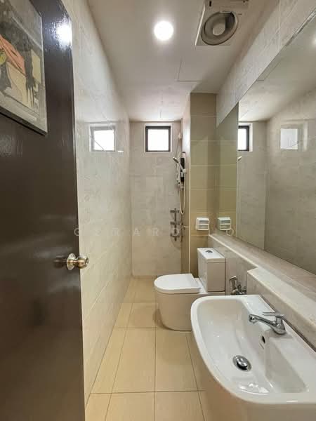 Servis Apartment untuk Disewa di D'Summit Residences - Gerard Lo - Bathroom - PropertyGuru.com.my