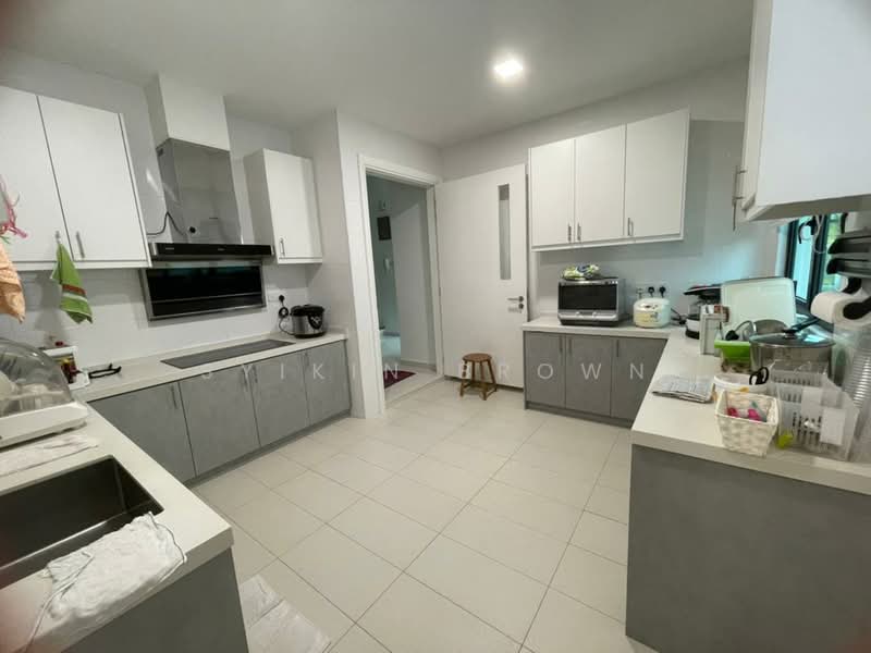 Semi-Detached House for Sale in Cyberjaya (Selangor) - Syikin Brown - Kitchen - PropertyGuru.com.my