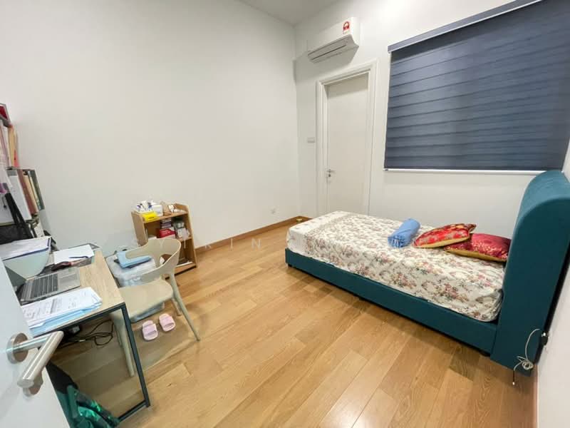 Semi-Detached House for Sale in Cyberjaya (Selangor) - Syikin Brown - Bedroom - PropertyGuru.com.my