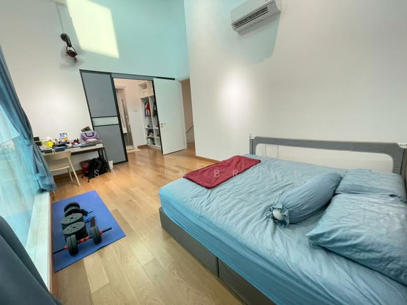 Semi-Detached House for Sale in Cyberjaya (Selangor) - Syikin Brown - Bedroom - PropertyGuru.com.my