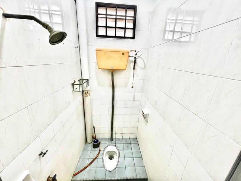 2-storey Terraced House for Sale in Perling (Skudai) - Marcus Tey - Bathroom - PropertyGuru.com.my