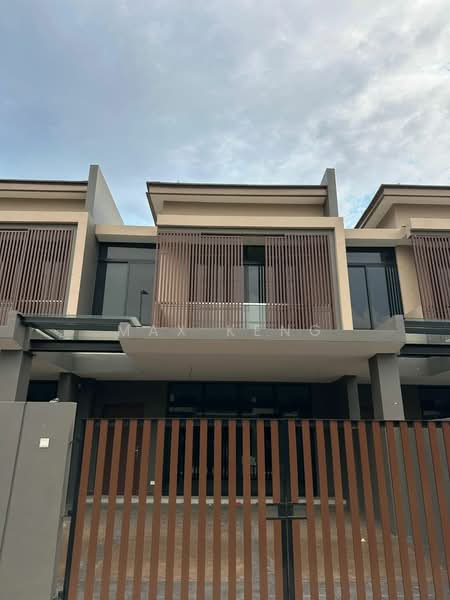 2-storey Terraced House for Sale in Puteri Harbour (Iskandar Puteri (Nusajaya)) - Max Keng - Exterior - PropertyGuru.com.my