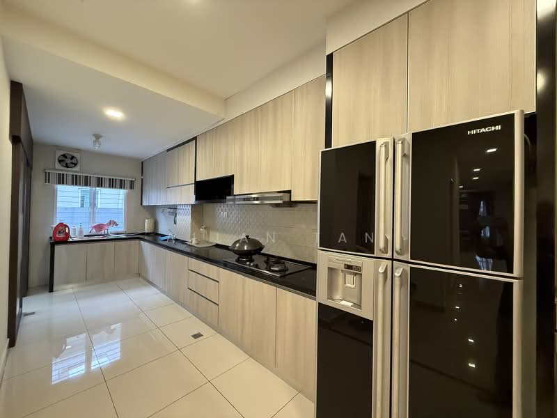 Semi-Detached House for Sale in Setia Damai (Setia Alam) - Allan Tan - Kitchen - PropertyGuru.com.my