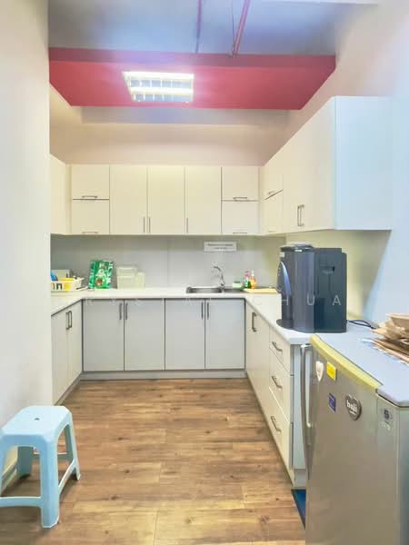 Pejabat untuk Dijual di Petaling Jaya (Selangor) - Crystal Chua - Kitchen - PropertyGuru.com.my