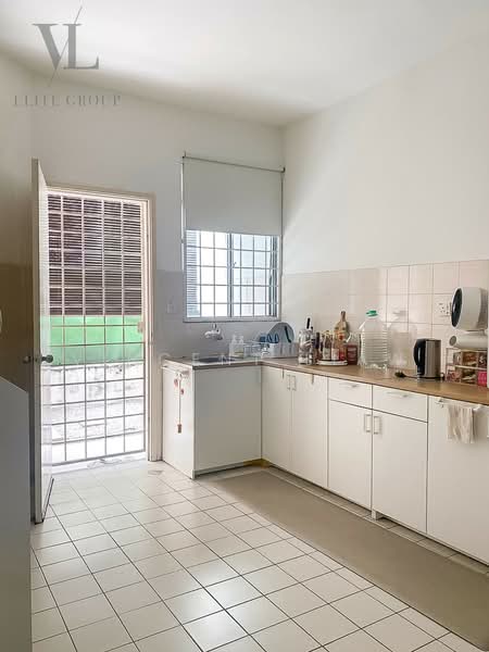 2-storey Terraced House for Sale in Petaling Jaya (Selangor) - Vincent Liaw - Kitchen - PropertyGuru.com.my