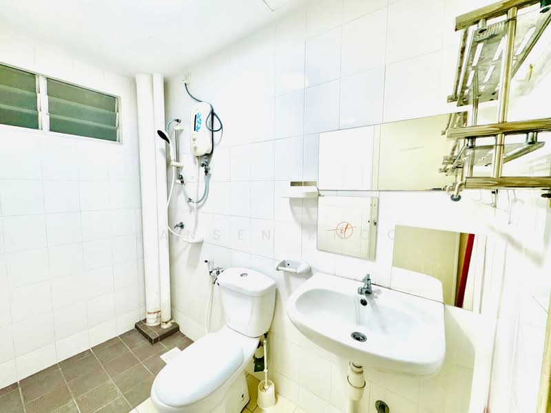 Apartment for Rent at Seri Jati - Jansen Khoo - Bathroom - PropertyGuru.com.my