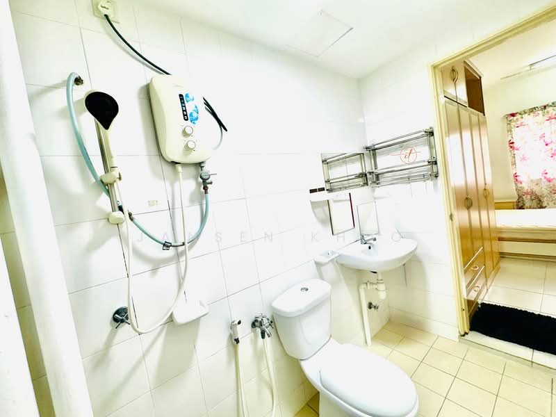 Apartment for Rent at Seri Jati - Jansen Khoo - Bathroom - PropertyGuru.com.my
