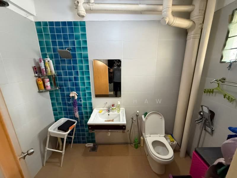 Pangsapuri untuk Dijual di Vista Lavender - John Khaw - Bathroom - PropertyGuru.com.my