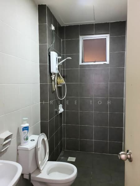 Service Residence for Rent at BSP 21 - Shirlee Toh - Bathroom - PropertyGuru.com.my