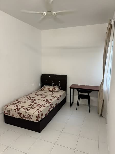 Kondominium untuk Disewa di Residensi Sateria - Daniel Tan - Bedroom - PropertyGuru.com.my