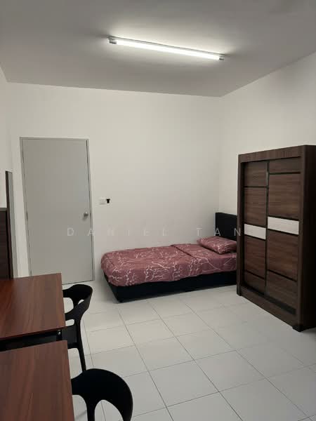 Kondominium untuk Disewa di Residensi Sateria - Daniel Tan - Bedroom - PropertyGuru.com.my