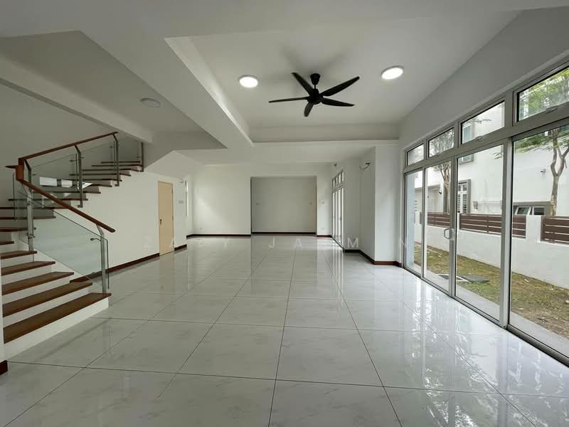Rumah Banglo untuk Dijual di Shah Alam (Selangor) - Zaty Jasmin - Living Room - PropertyGuru.com.my