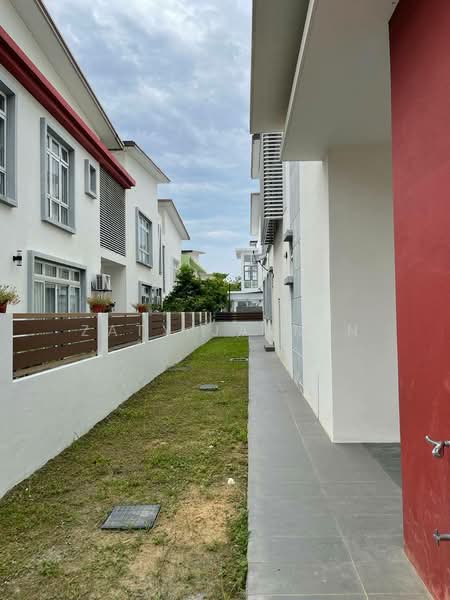 Rumah Banglo untuk Dijual di Shah Alam (Selangor) - Zaty Jasmin - Exterior - PropertyGuru.com.my