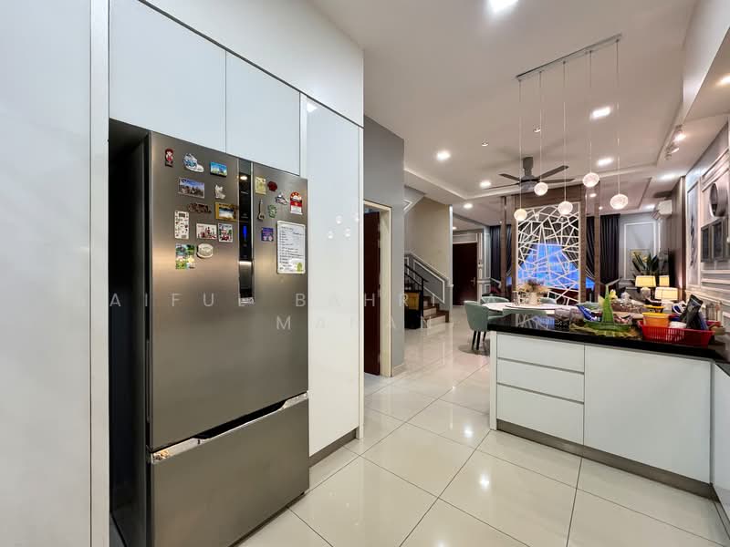 2-storey Terraced House for Sale in Kota Warisan (Sepang) - Saiful Bahri Abdul Manan - Kitchen - PropertyGuru.com.my