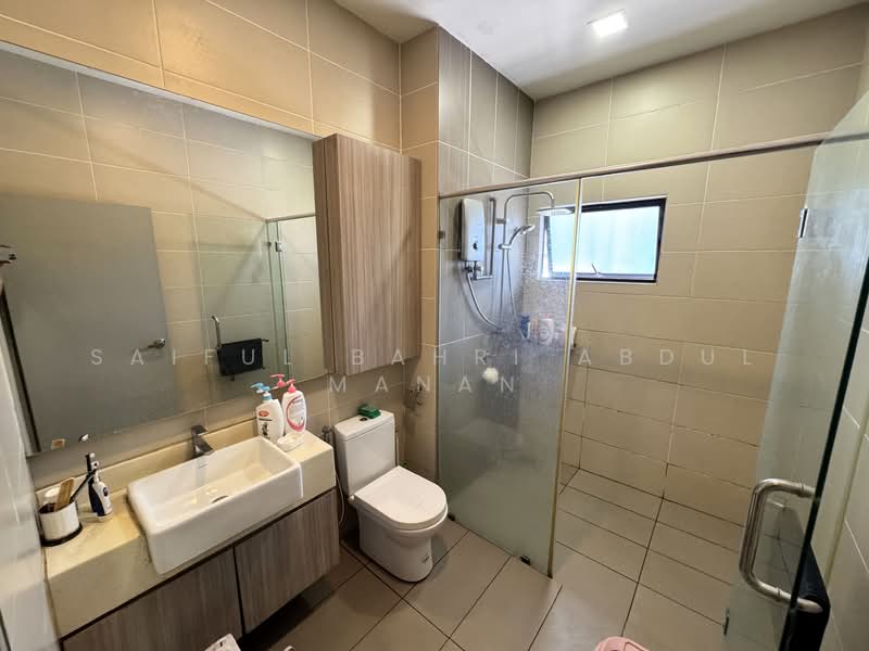2-storey Terraced House for Sale in Kota Warisan (Sepang) - Saiful Bahri Abdul Manan - Bathroom - PropertyGuru.com.my