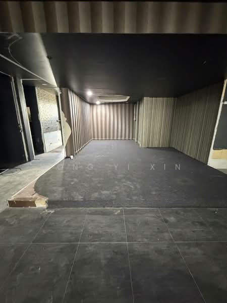 Shop for Rent in Permas Jaya (Johor) - Wong Yi Xin - Interior - PropertyGuru.com.my