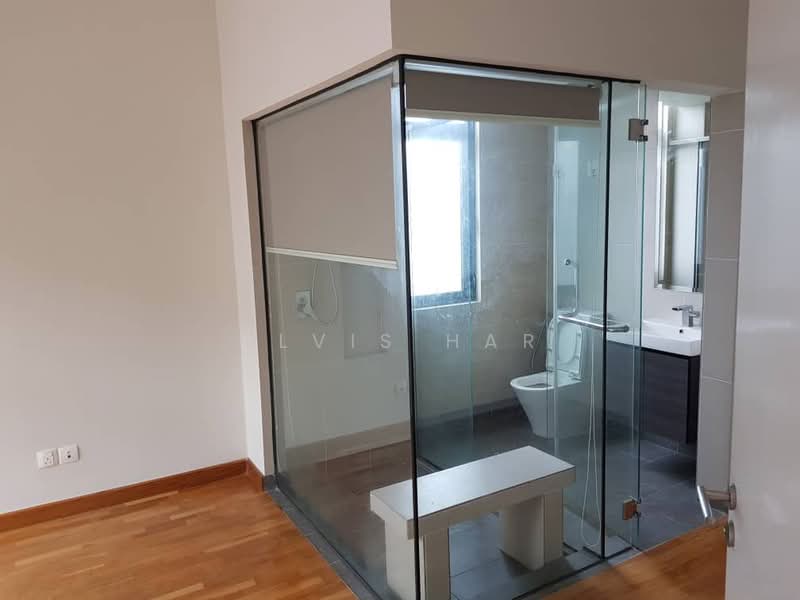 Service Residence for Sale at Verde - Alvis Har - Bathroom - PropertyGuru.com.my