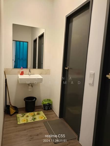 Servis Apartment untuk Disewa di Henna Residence  @ The Quartz WM - Kelana Mohammad - Bathroom - PropertyGuru.com.my