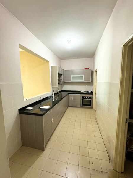 Condominium for Sale at Aman Heights Condominium - Kelvin Ng - Kitchen - PropertyGuru.com.my