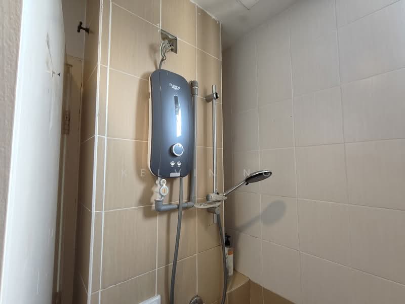 Kondominium untuk Dijual di Aman Heights Condominium - Kelvin Ng - Bathroom - PropertyGuru.com.my