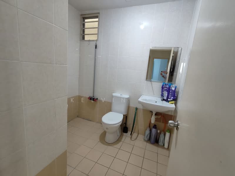 Kondominium untuk Dijual di Aman Heights Condominium - Kelvin Ng - Bathroom - PropertyGuru.com.my
