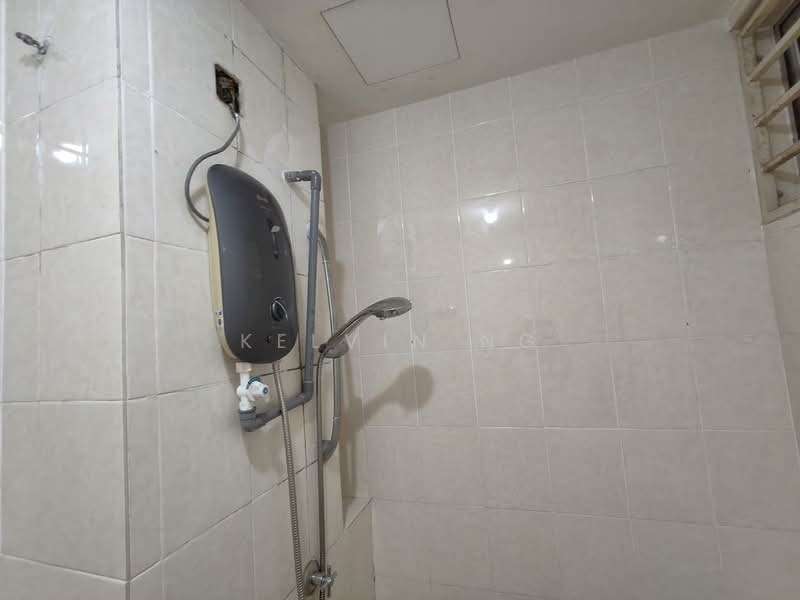 Kondominium untuk Dijual di Aman Heights Condominium - Kelvin Ng - Bathroom - PropertyGuru.com.my