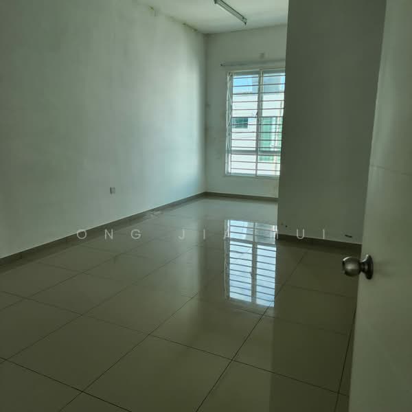 2-storey Terraced House for Sale in Bandar Sri Sendayan (Negeri Sembilan) - Ong Jia Hui - Interior - PropertyGuru.com.my