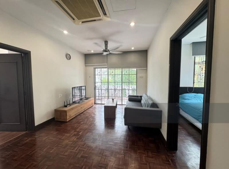 Rumah Teres 2 Tingkat untuk Dijual di Pju 1a (Ara Damansara) - Pauline Lau - Living Room - PropertyGuru.com.my