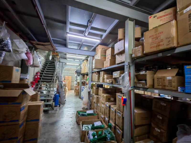 Factory for Rent in Taman Industri Bolton (Batu Caves) - Kent Goey - Interior - PropertyGuru.com.my