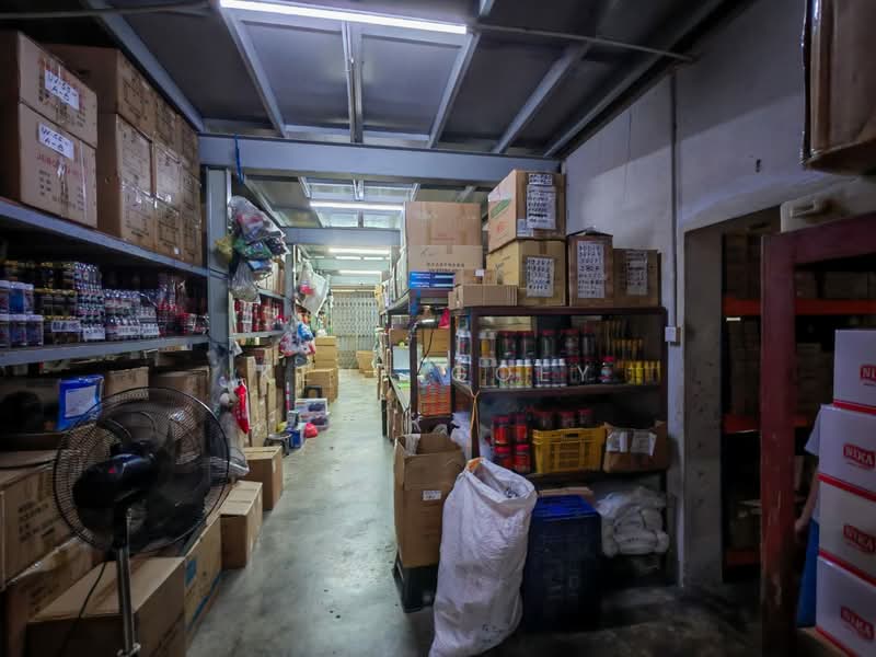 Factory for Rent in Taman Industri Bolton (Batu Caves) - Kent Goey - Interior - PropertyGuru.com.my