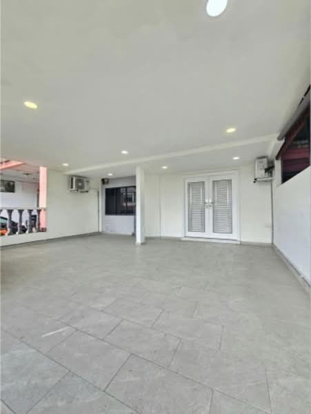 Rumah Teres 2 Tingkat untuk Dijual di Taman Desa Jaya (Johor Bahru) - Yoland . - Exterior - PropertyGuru.com.my