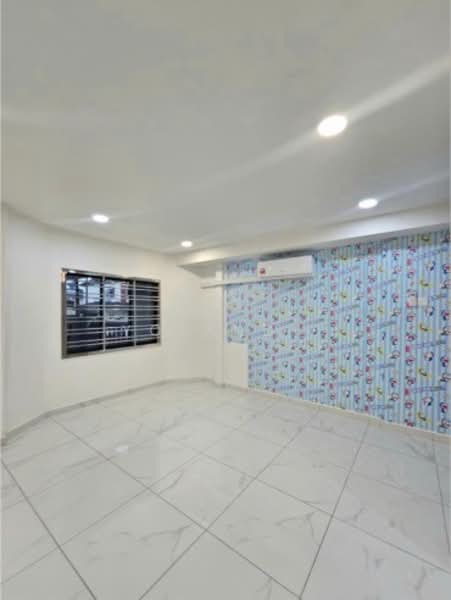 Rumah Teres 2 Tingkat untuk Dijual di Taman Desa Jaya (Johor Bahru) - Yoland . - Interior - PropertyGuru.com.my