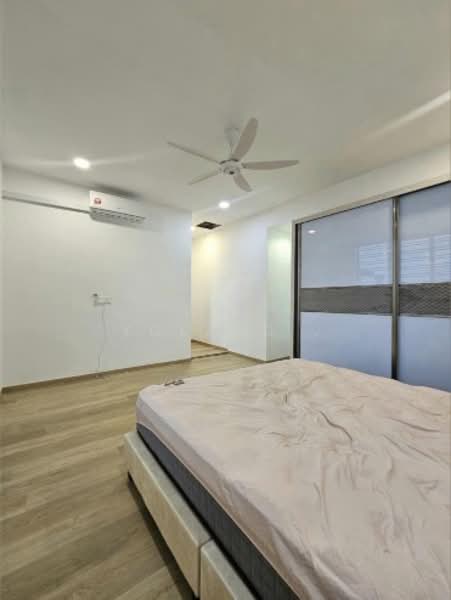 Rumah Teres 2 Tingkat untuk Dijual di Taman Desa Jaya (Johor Bahru) - Yoland . - Bedroom - PropertyGuru.com.my