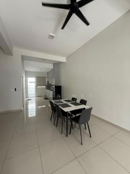 Rumah Teres 2-Tingkat untuk Disewa di Sepang (Selangor) - Alan Wan - Dining Room - PropertyGuru.com.my