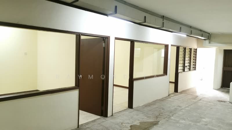 Office for Rent in Petaling Jaya (Selangor) - Raymond Tan - Corridor - PropertyGuru.com.my