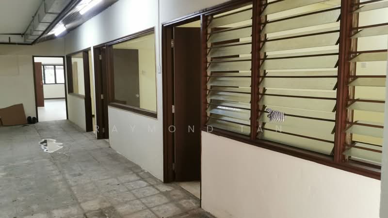 Office for Rent in Petaling Jaya (Selangor) - Raymond Tan - Corridor - PropertyGuru.com.my