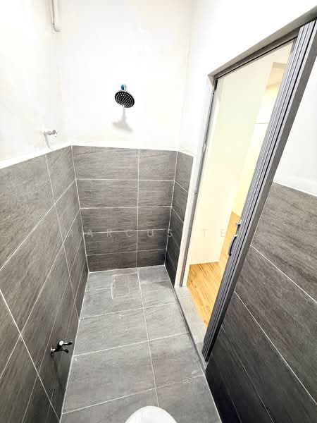 Rumah Teres 2-Tingkat untuk Dijual di Simpang Renggam (Johor) - Marcus Tey - Bathroom - PropertyGuru.com.my