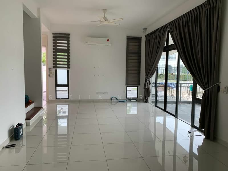 Cluster House for Rent in Eco Botanic (Iskandar Puteri (Nusajaya)) - Stella Narita - Living Room - PropertyGuru.com.my
