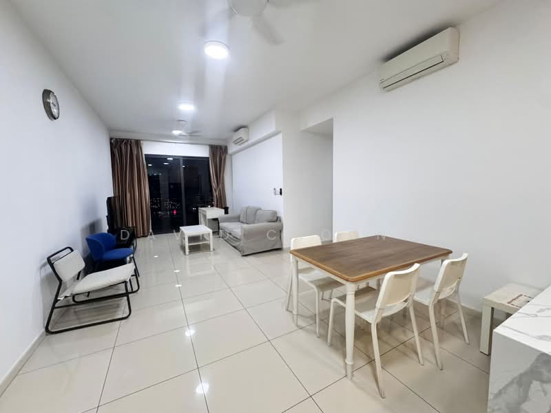 Servis Apartment untuk Disewa di Sunway Velocity TWO - David Choong - Living Room - PropertyGuru.com.my