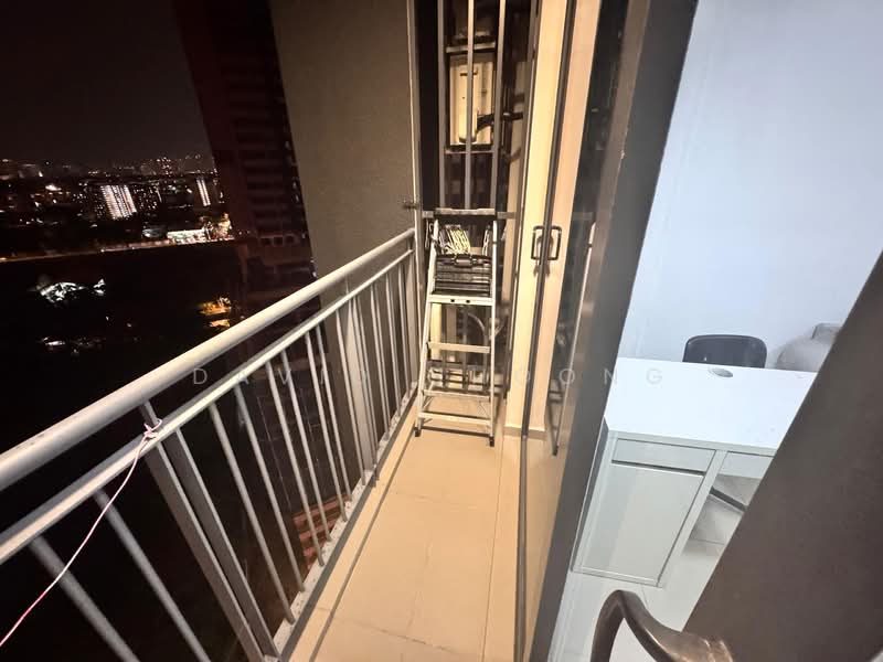 Servis Apartment untuk Disewa di Sunway Velocity TWO - David Choong - Balcony - PropertyGuru.com.my