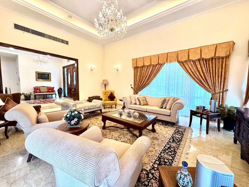 Bungalow for Sale in Seksyen 9 (Shah Alam) - Nurain . - Living Room - PropertyGuru.com.my