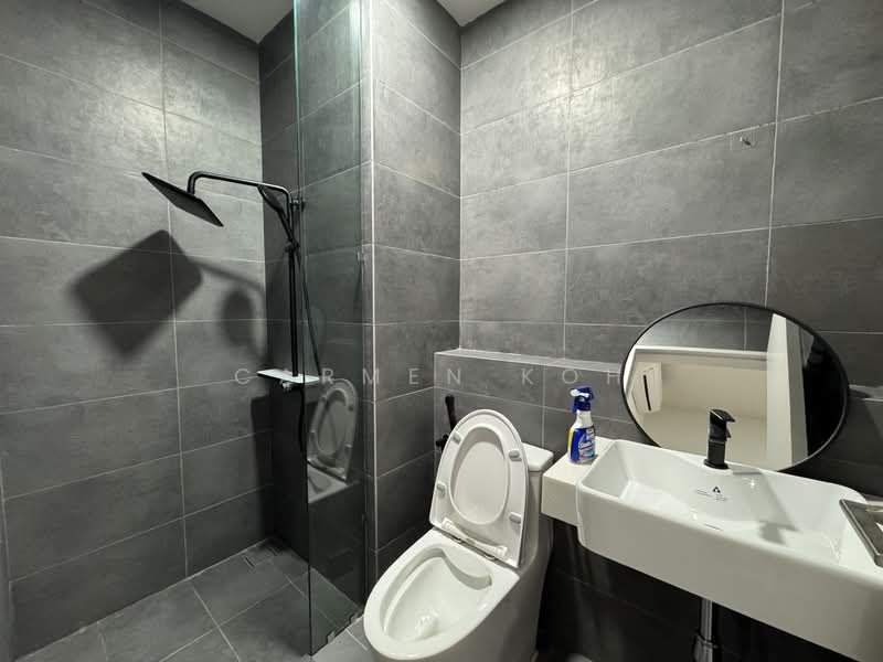 Servis Apartment untuk Disewa di The Mate @ Damansara Jaya - Carmen Koh - Bathroom - PropertyGuru.com.my