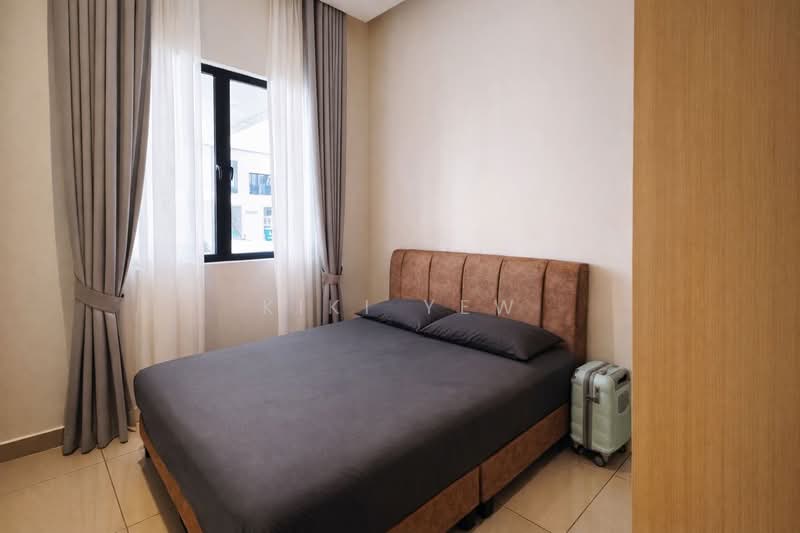 Rumah Bandar untuk Dijual di Eco Ardence (Setia Alam) - Kiki Yew - Bedroom - PropertyGuru.com.my