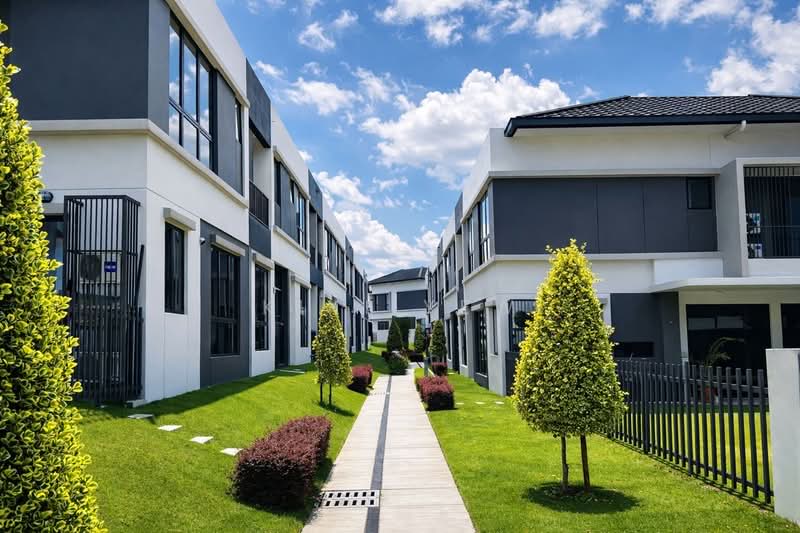 Rumah Bandar untuk Dijual di Eco Ardence (Setia Alam) - Kiki Yew - Exterior - PropertyGuru.com.my