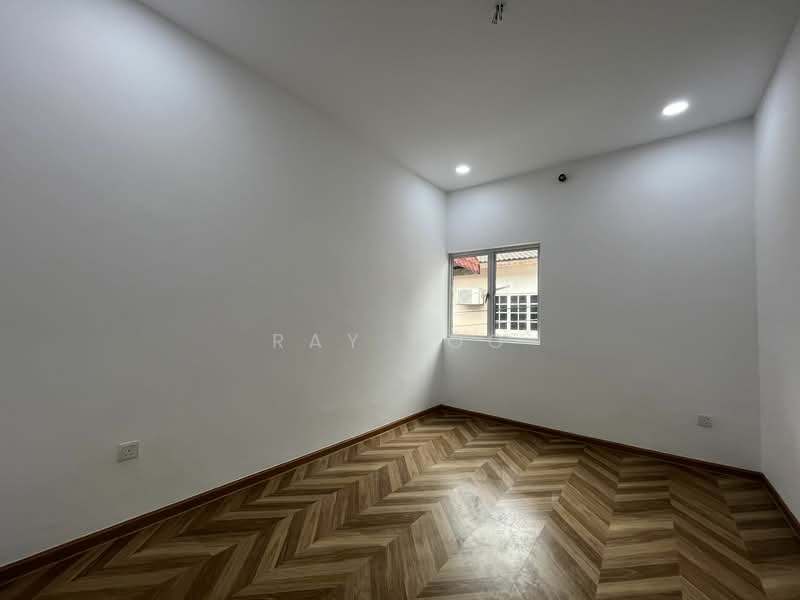 Rumah Teres 2 Tingkat untuk Dijual di Sungai Long (Bandar Sungai Long) - Ray Foo - Interior - PropertyGuru.com.my