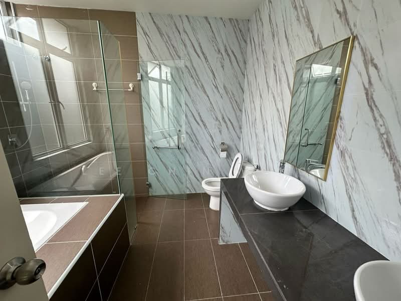 Rumah Kluster untuk Dijual di Taman Nusa Sentral (Iskandar Puteri (Nusajaya)) - Lee Chin Wong - Bathroom - PropertyGuru.com.my